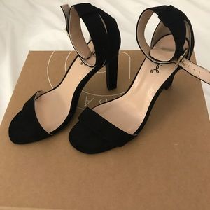 Heeled sandals